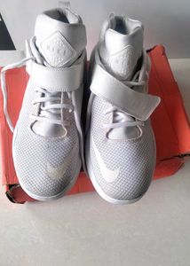 Nike Kwazi Shoes