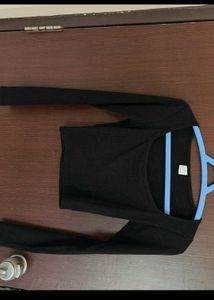 Black Ribbed Crop Top