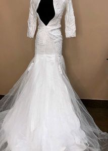 Elegant Long Sleeve Wedding Dress