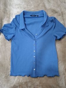 Blue Ribbed Button-Up Top 🌊