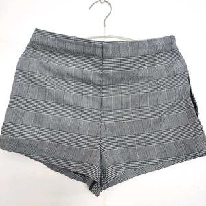 Checkered Shorts By FOREVER 21