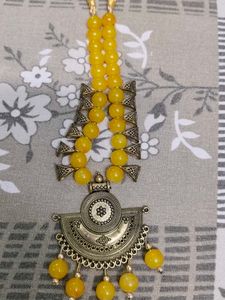 🌼Beautiful Yellow Pearl Necklace Set🌼
