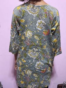 Grey Katha Cotton Short Kurti