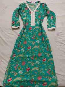 Varanga Ethnic Motifs Printed Kurta &amp; Pants