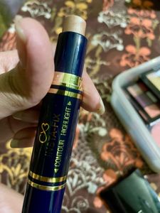 Insta-Fix Contour &amp; Highlight Stick