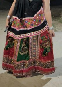 Red Nd Green Chaniyacholi