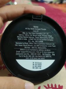 Nykka Compact Powder Shade Ivory 01