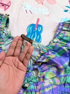 Dressberry Sweetheart Neck Puff Sleeve Top