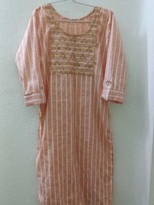 Straight Peach Embroidery Kurta