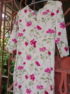 Avaasa MIX&#39;N MATCH Kurta With Leggings