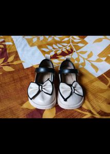 Cute Bow Baby Shoes