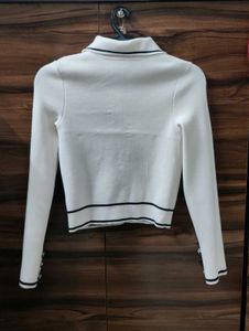 Stylish Cropped Knit Cardigan