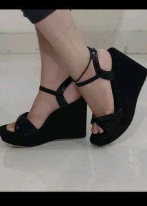 Shoetopia Black Heel Sandal