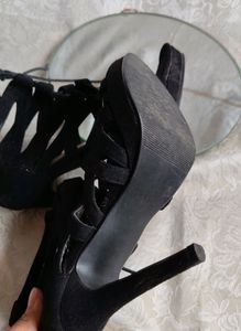 Hot Gladiator Black Heels 👠