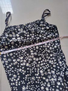 Oomph! floral black and white dress