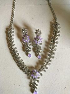 Elegant Floral Necklace Set