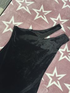 Little Black Dress S