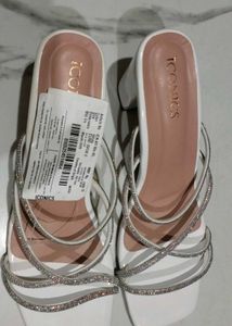 White Wedges