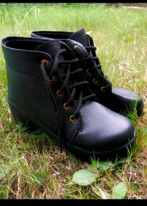 Women&#39;s Black Boots