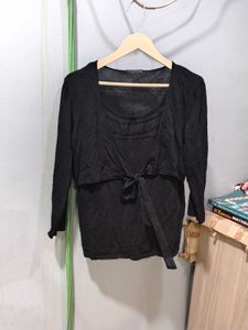 A beautiful Balck top