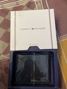 Tommy Hilfiger Men&#39;s Wallet - New in Box