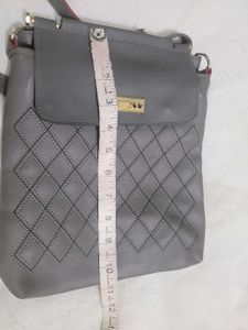 ladies sling bag