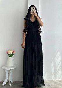 Black Gown!
