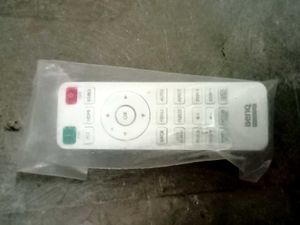 BENQ NEW AND ORIGINAL PROJECTOR REMOTE