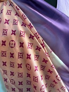 LV PRINT PURPLE STOLE