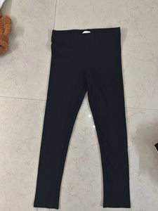 H&M Black Ribbed Leggings