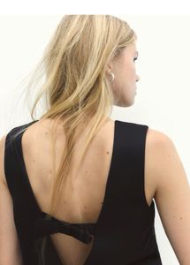 Chic Black Sleeveless Top