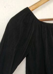 Trendy New Black Bell Sleeve Top