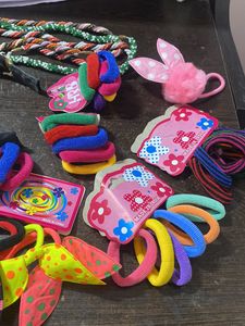 Girls Hairs Accessories Plus 3 Chains Combo