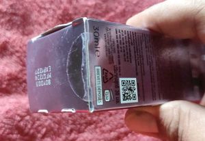 L&#39;Oreal Revitalift Serum