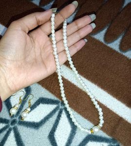 Pearl Drop Earrings with chain