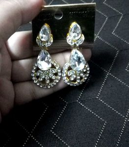 Sparkling Crystal Drop Earrings