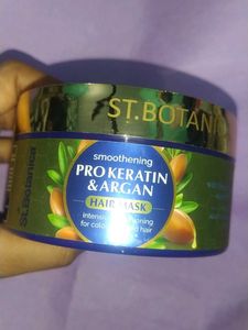 ST. BOTANICA Hair Mask