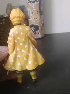 Demon Slayer Zenitsu Figure