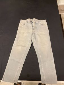 Light-Wash Straight-Fit Denim Jeans