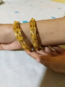 Gold Bangles (Set of 2)