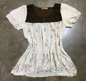 Classic Off White Top