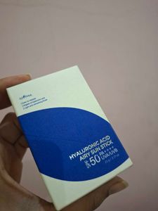 Isntree Hyaluronic Acid Sunscreen