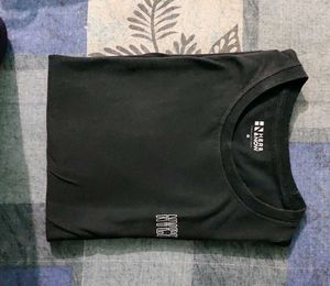 &#39;Here &amp; Now&#39; black full sleeves regular fit tshirt