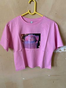 Graphic Crop Top