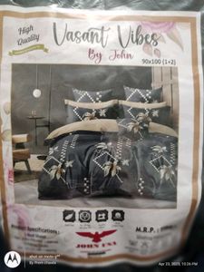New With Tag Elastic Fitted Multicolour Bedsheet