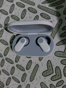 OnePlus Earbuds 2r