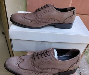Size 6, Leather Shoe