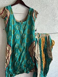 Bandhani Print Multicoloured Kurti Set With Salwr