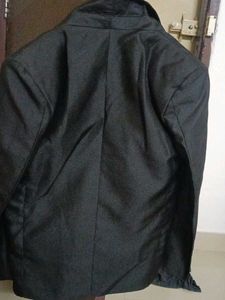 Boy&#39;s Formal Suit