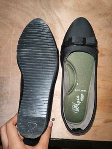 Nyra Black Ballerina Flats